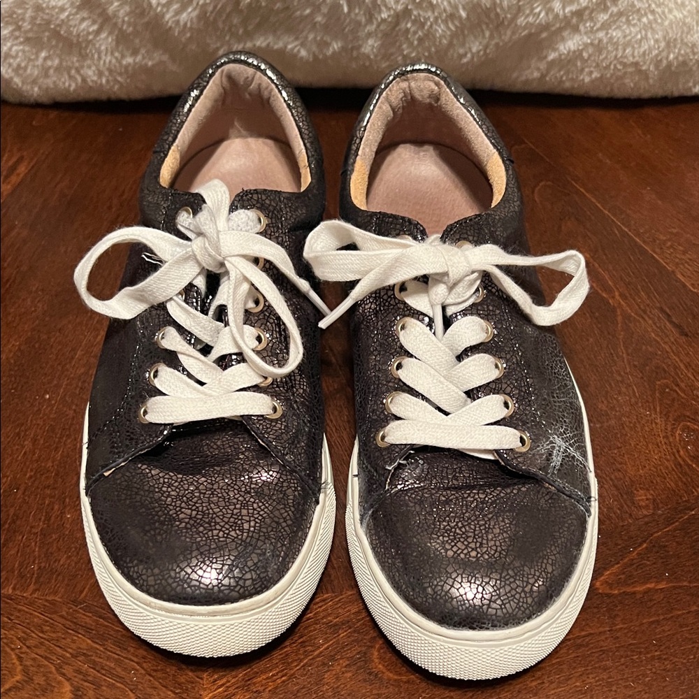 Jack Rogers Black and White Sneakers